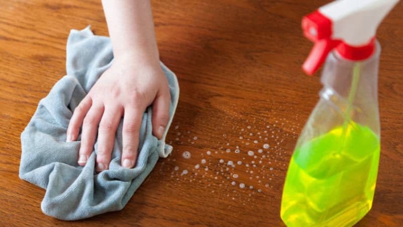 Typ povrchovej úpravy dreva a najlepší spôsob čistenia