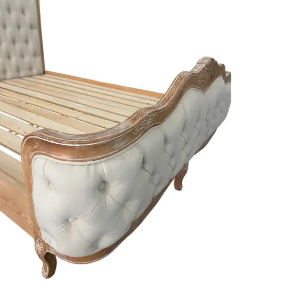 Classic Luxury Vintage Upholstered Bed Frame Solid Wood Bed Frame