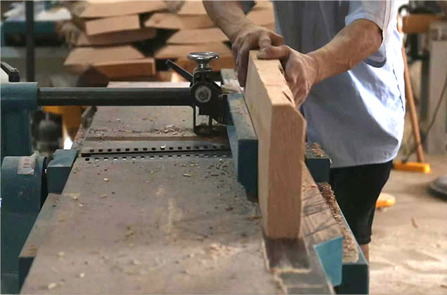 Lavorazione del legno2